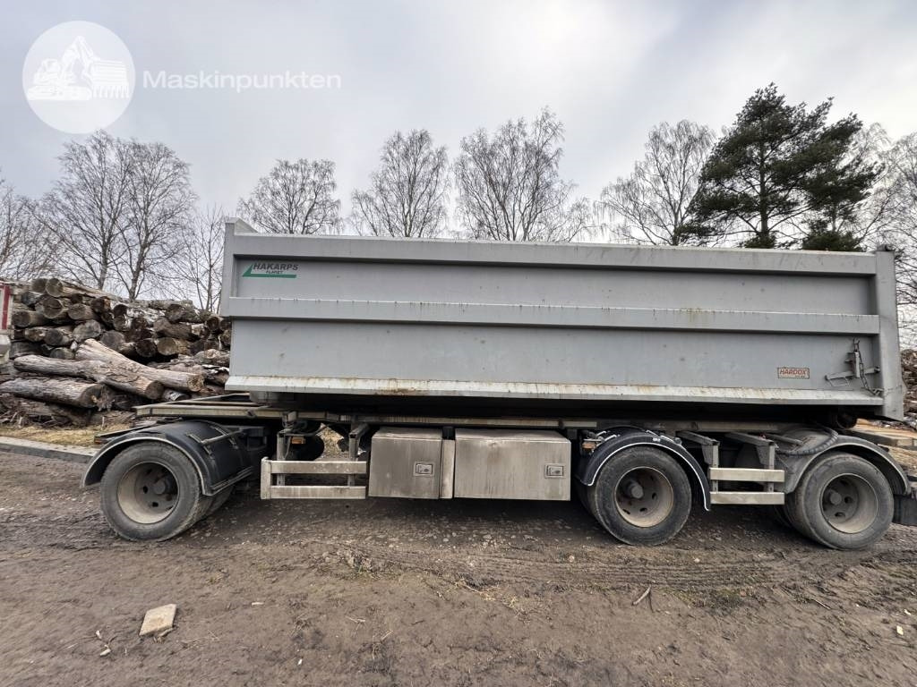 Norslep SL-30 KT - Multiliftes/ Konténerszállító pótkocsi: 2 kép. Norslep SL-30 KT - Multiliftes/ Konténerszállító pótkocsi: 2 kép.