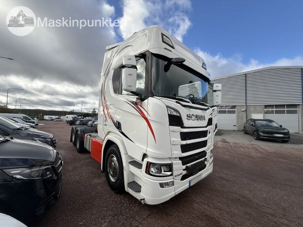 Scania R 520 - Nyergesvontató: 3 kép. Scania R 520 - Nyergesvontató: 3 kép.