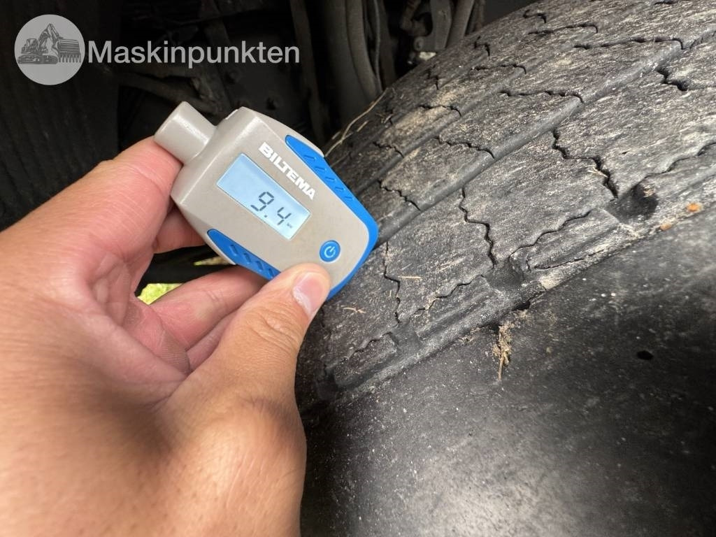 Volvo FH 500 - Nyergesvontató: 5 kép. Volvo FH 500 - Nyergesvontató: 5 kép.