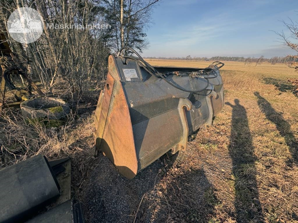 OP-skopan 88 - Kanál - Építőipari gépek: 4 kép. OP-skopan 88 - Kanál - Építőipari gépek: 4 kép.