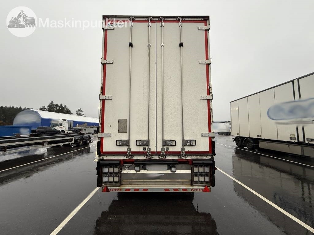 Parator CV 18-18  - Pótkocsi hűtős: 4 kép. Parator CV 18-18  - Pótkocsi hűtős: 4 kép.