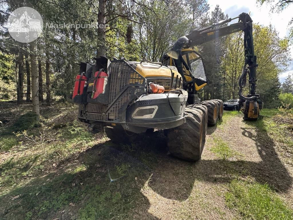 Ponsse Scorpion - Fakitermelő gép: 5 kép. Ponsse Scorpion - Fakitermelő gép: 5 kép.