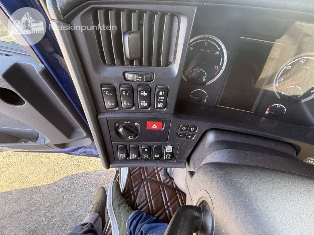 Darus autó Scania G 450 LB: 16 kép. Darus autó Scania G 450 LB: 16 kép.