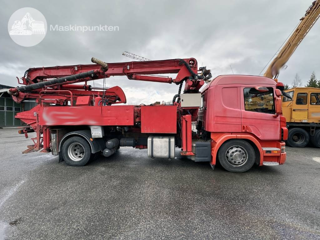 Scania P 230 LB - Betonmixer: 1 kép. Scania P 230 LB - Betonmixer: 1 kép.