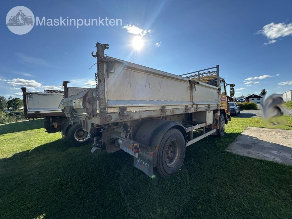 Scania P 93 HL - Billenőplatós teherautó: 5 kép. Scania P 93 HL - Billenőplatós teherautó: 5 kép.