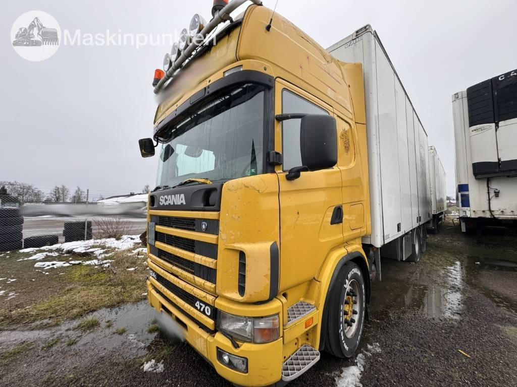 Scania R 124 - Dobozos felépítményű teherautó: 1 kép. Scania R 124 - Dobozos felépítményű teherautó: 1 kép.