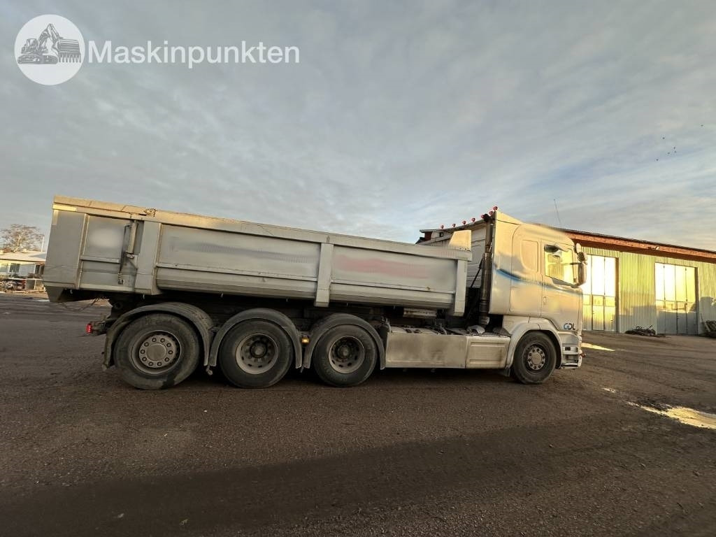 Scania R 580 kasettekipage - Billenőplatós teherautó: 4 kép. Scania R 580 kasettekipage - Billenőplatós teherautó: 4 kép.