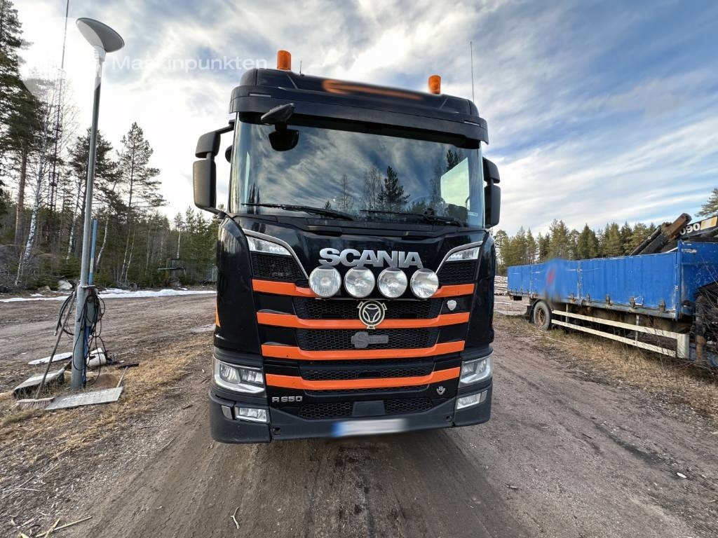 Scania R 650 Ekipage - Rönkszállító teherautó: 4 kép. Scania R 650 Ekipage - Rönkszállító teherautó: 4 kép.