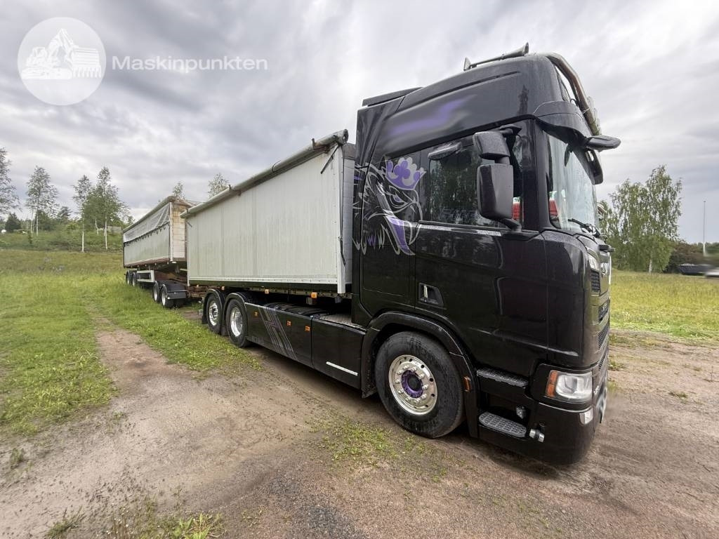 Scania R 730 EKIPAGE - Billenőplatós teherautó: 1 kép. Scania R 730 EKIPAGE - Billenőplatós teherautó: 1 kép.