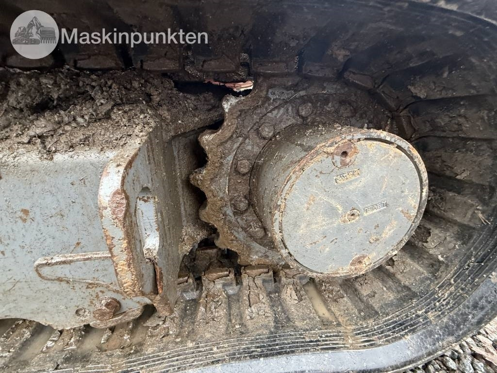 Lánctalpas kotró Takeuchi TB 370: 47 kép. Lánctalpas kotró Takeuchi TB 370: 47 kép.