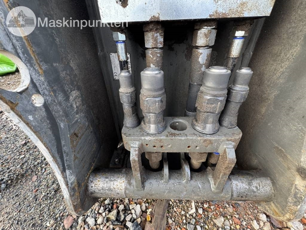 VTN FP18 - Lazító - Építőipari gépek: 4 kép. VTN FP18 - Lazító - Építőipari gépek: 4 kép.