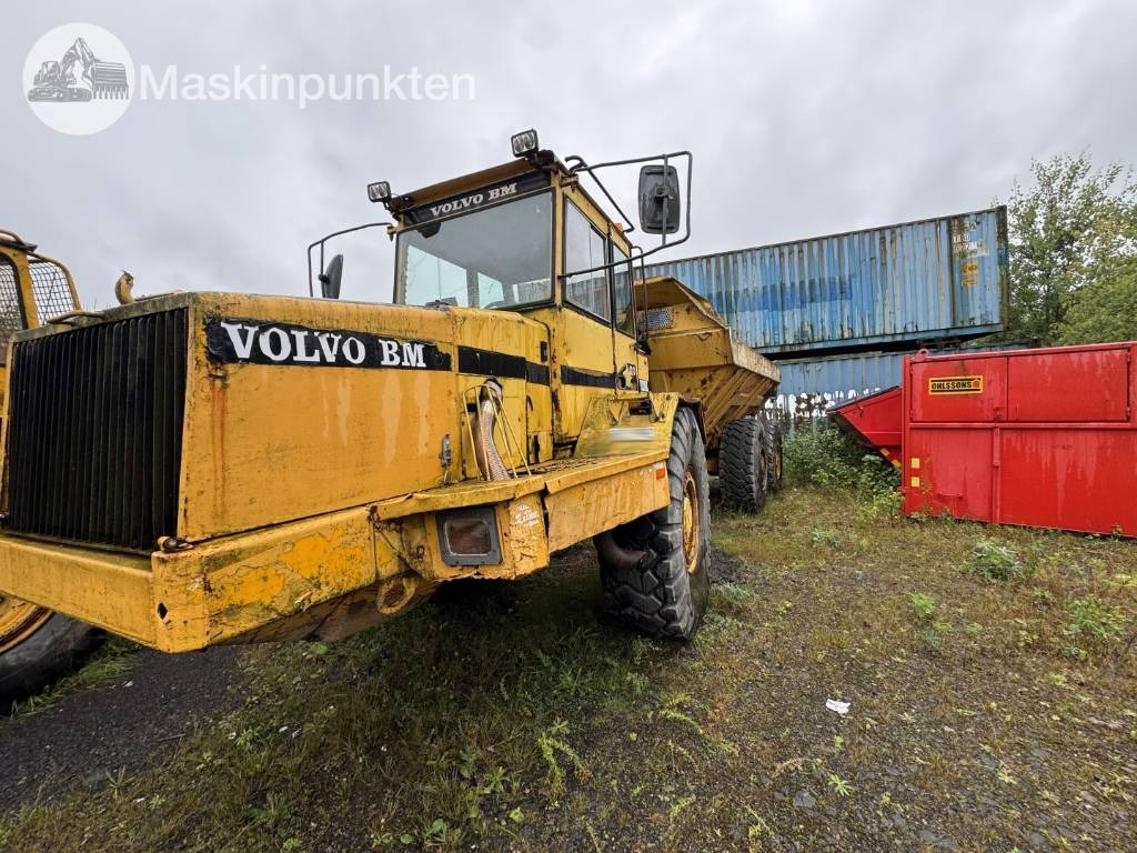 Volvo BM A 20 - Csuklós dömper: 1 kép. Volvo BM A 20 - Csuklós dömper: 1 kép.