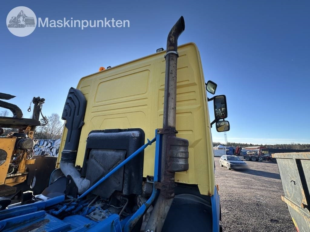 Volvo FH 12 lízing Volvo FH 12: 47 kép. Volvo FH 12 lízing Volvo FH 12: 47 kép.