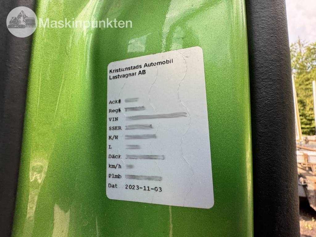 Volvo FH 16 550 - Rönkszállító teherautó: 5 kép. Volvo FH 16 550 - Rönkszállító teherautó: 5 kép.