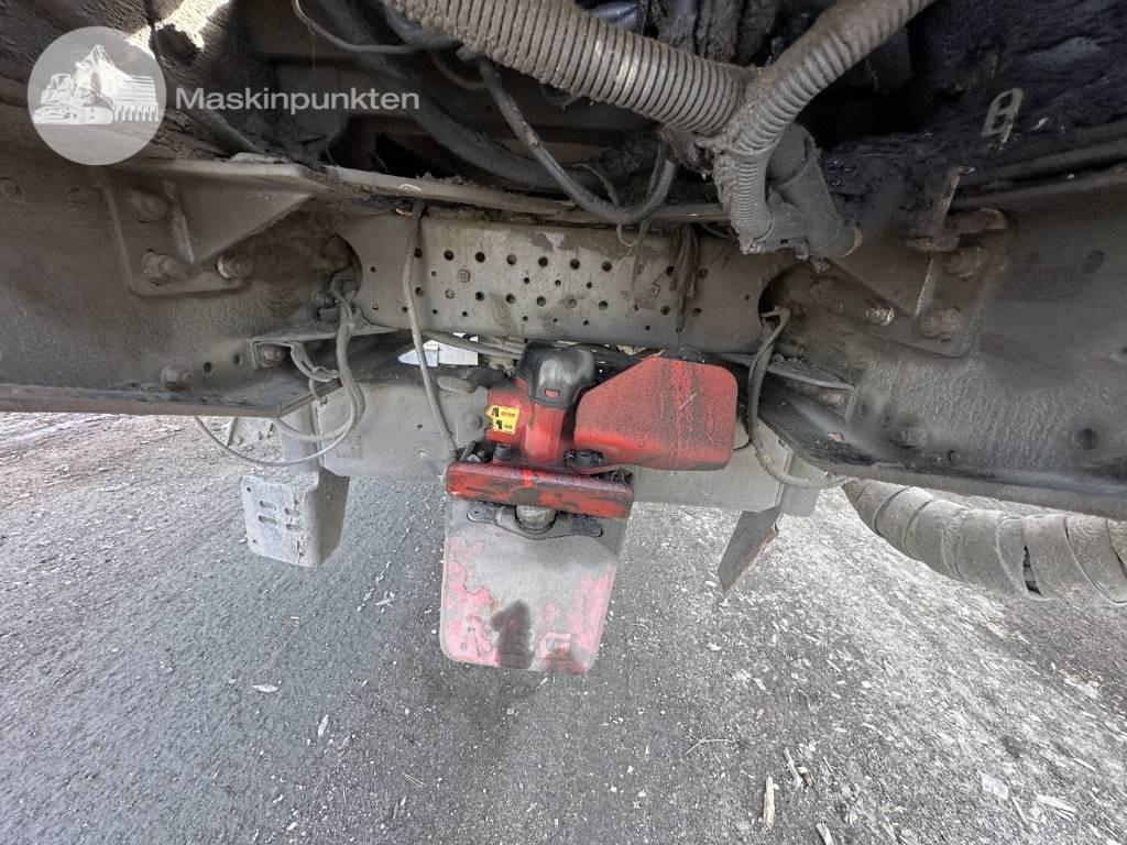 Rönkszállító teherautó Volvo FH 16 750: 20 kép.