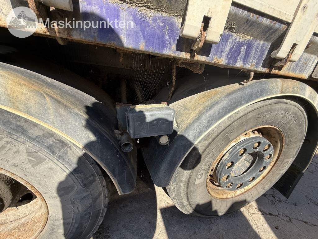 Billenőplatós teherautó Volvo FH 500: 11 kép. Billenőplatós teherautó Volvo FH 500: 11 kép.