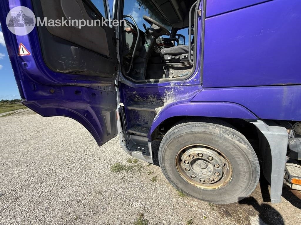 Billenőplatós teherautó Volvo FH 500: 32 kép. Billenőplatós teherautó Volvo FH 500: 32 kép.
