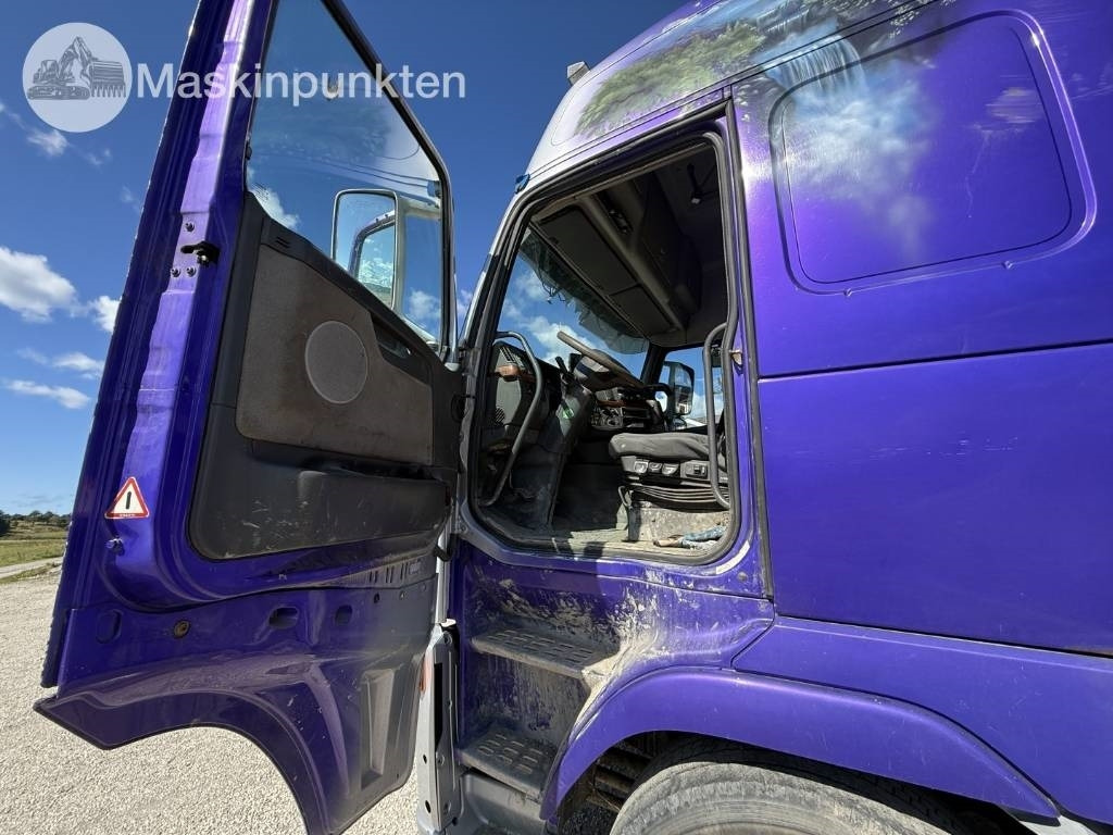 Billenőplatós teherautó Volvo FH 500: 33 kép. Billenőplatós teherautó Volvo FH 500: 33 kép.