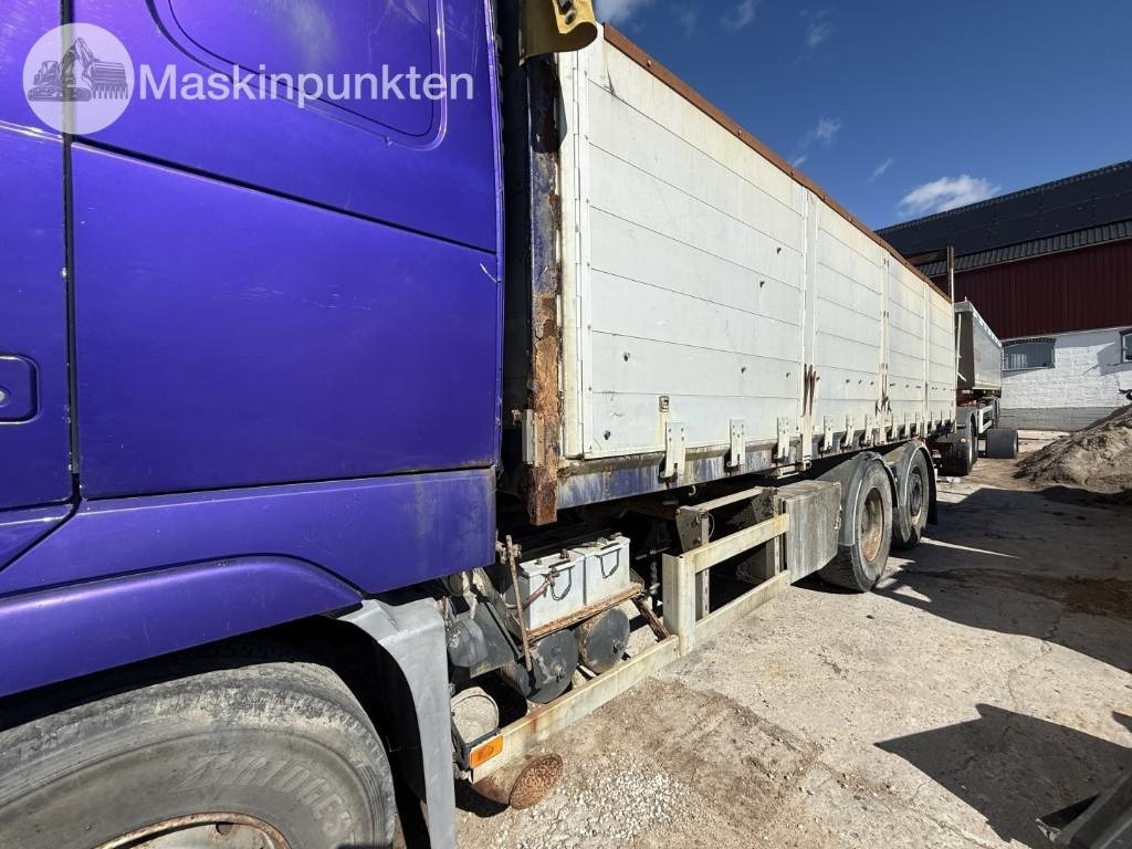 Billenőplatós teherautó Volvo FH 500: 30 kép. Billenőplatós teherautó Volvo FH 500: 30 kép.