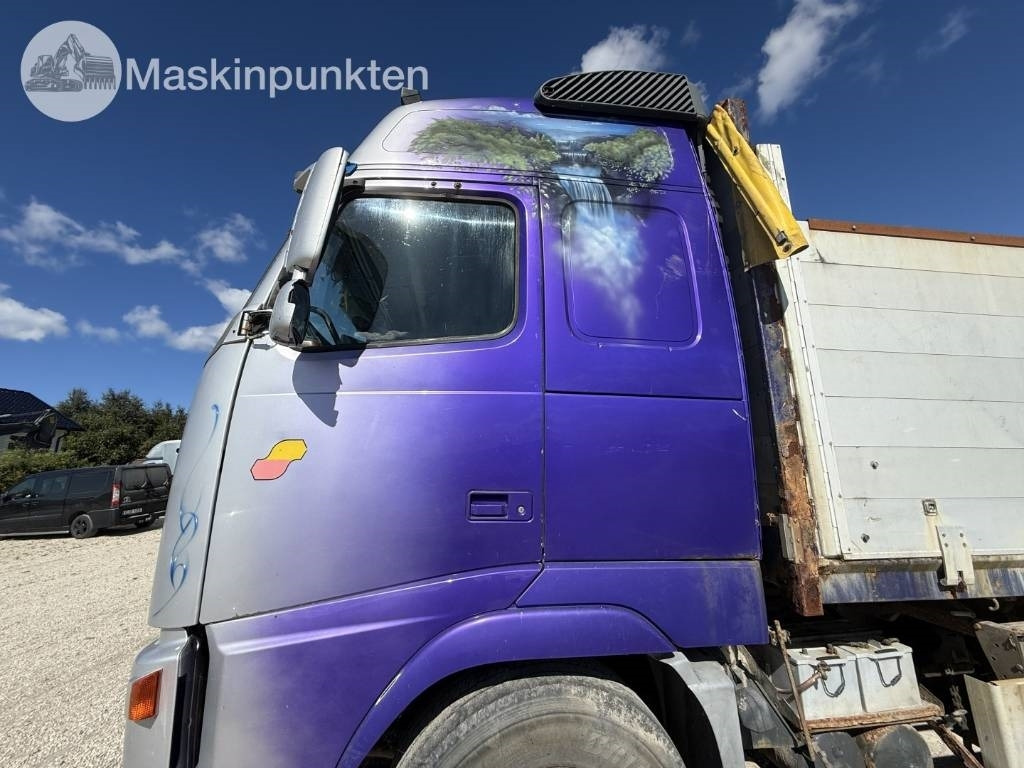 Billenőplatós teherautó Volvo FH 500: 29 kép. Billenőplatós teherautó Volvo FH 500: 29 kép.