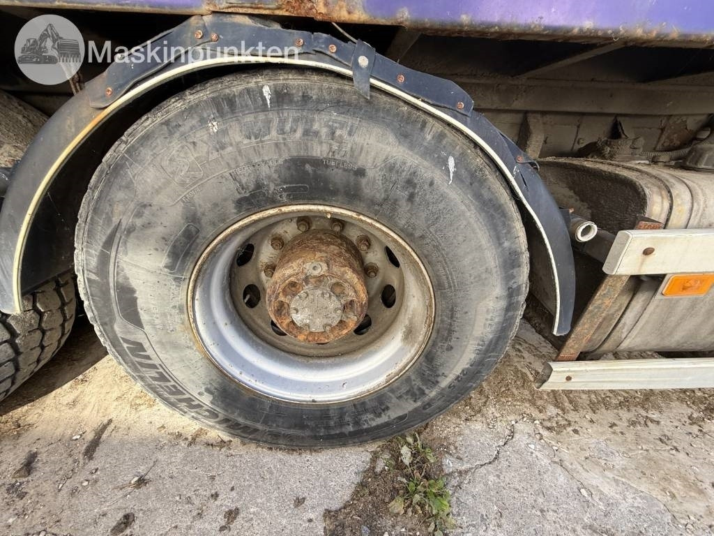 Billenőplatós teherautó Volvo FH 500: 20 kép. Billenőplatós teherautó Volvo FH 500: 20 kép.