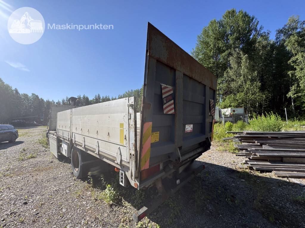 Volvo FL 614 - Darus autó: 3 kép. Volvo FL 614 - Darus autó: 3 kép.