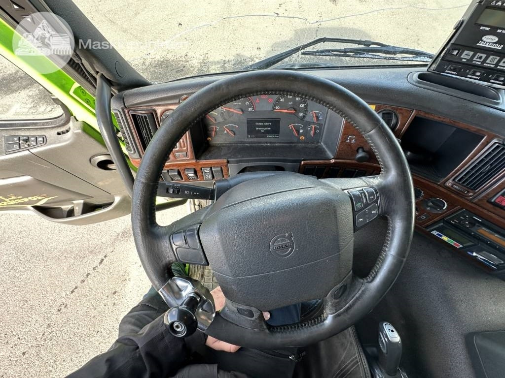 Volvo FM 340  lízing Volvo FM 340: 32 kép. Volvo FM 340  lízing Volvo FM 340: 32 kép.