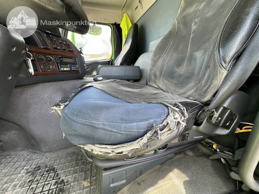 Hűtős teherautó Volvo FM 340: 17 kép.