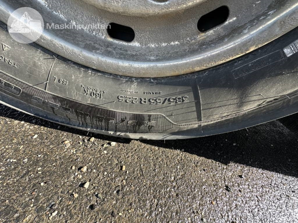 Volvo FM 340  lízing Volvo FM 340: 43 kép. Volvo FM 340  lízing Volvo FM 340: 43 kép.