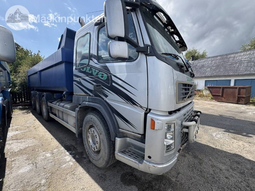 Volvo FM 440 CAMELEONT + BERFLAK + BETONGBLANDARE - Cserefelépítményes teherautó: 3 kép. Volvo FM 440 CAMELEONT + BERFLAK + BETONGBLANDARE - Cserefelépítményes teherautó: 3 kép.