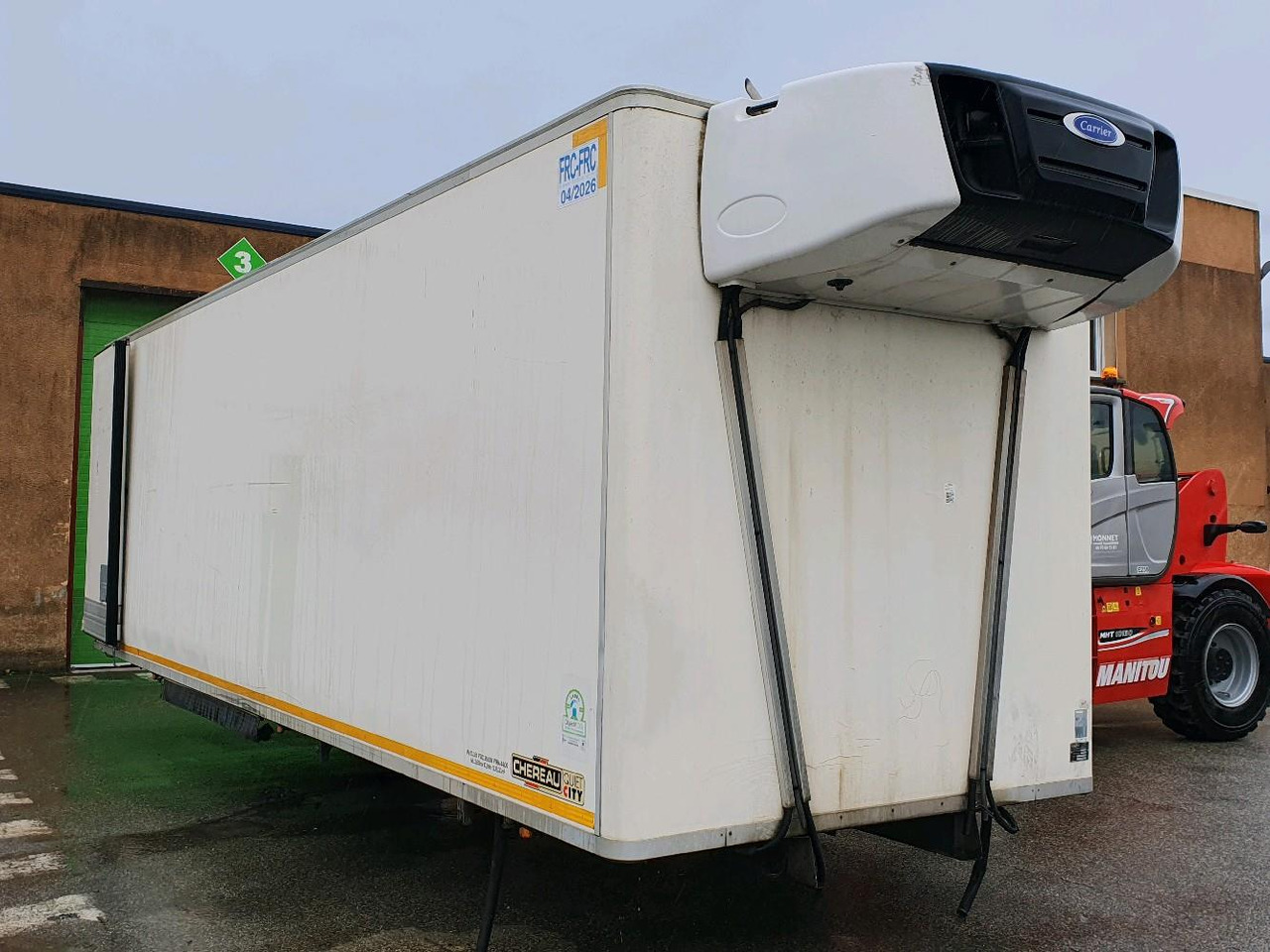CHEREAU CAISSE FRIGO CARRIER - Hűtős felépítmény: 1 kép. CHEREAU CAISSE FRIGO CARRIER - Hűtős felépítmény: 1 kép.