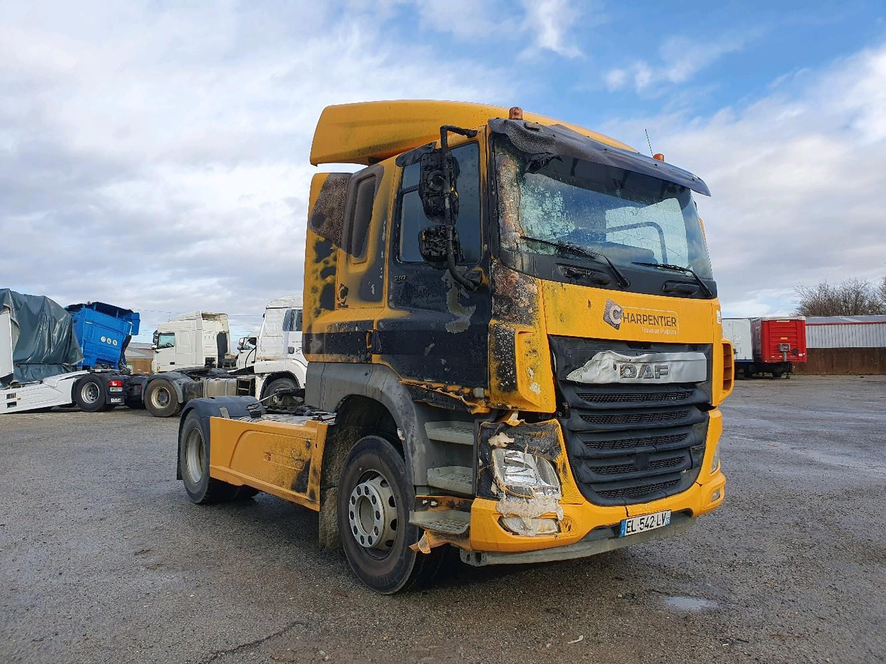 DAF CF510 - Nyergesvontató: 1 kép. DAF CF510 - Nyergesvontató: 1 kép.