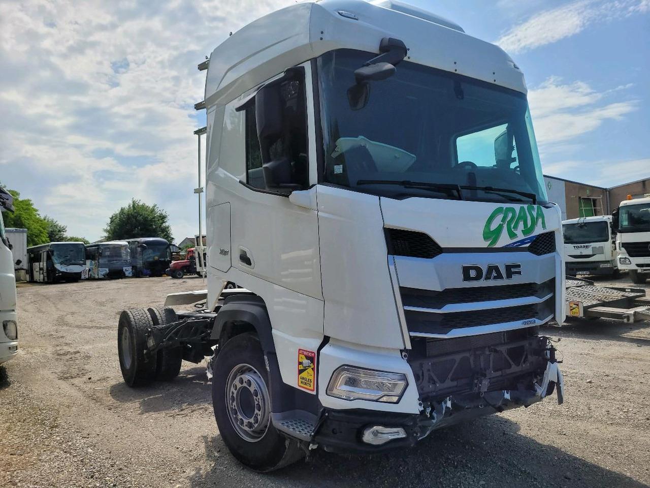 DAF NGD480 - Nyergesvontató: 1 kép. DAF NGD480 - Nyergesvontató: 1 kép.