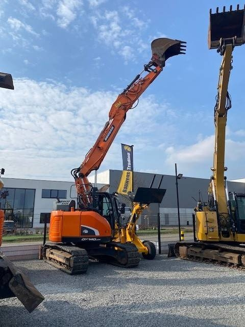 Doosan DX140 LCR-5 - Lánctalpas kotró: 1 kép. Doosan DX140 LCR-5 - Lánctalpas kotró: 1 kép.
