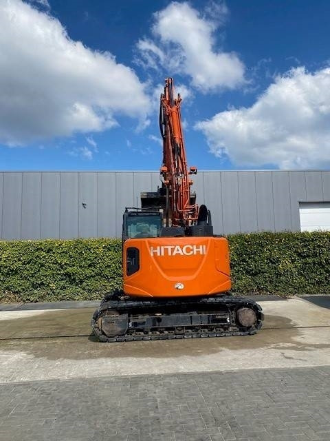 Hitachi 135US-6 - Lánctalpas kotró: 1 kép. Hitachi 135US-6 - Lánctalpas kotró: 1 kép.