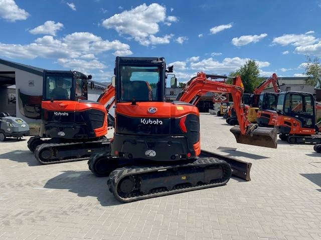 Kubota U 50-5 - Minikotró: 1 kép. Kubota U 50-5 - Minikotró: 1 kép.