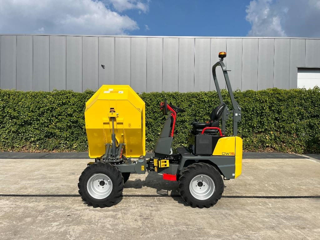 Wacker Neuson DW15 - Csuklós dömper: 2 kép. Wacker Neuson DW15 - Csuklós dömper: 2 kép.