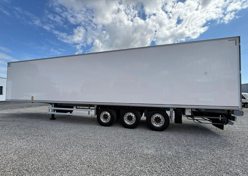 Chereau OSIE SAF CARRIER VECTOR 1950 - Pótkocsi hűtős: 5 kép. Chereau OSIE SAF CARRIER VECTOR 1950 - Pótkocsi hűtős: 5 kép.