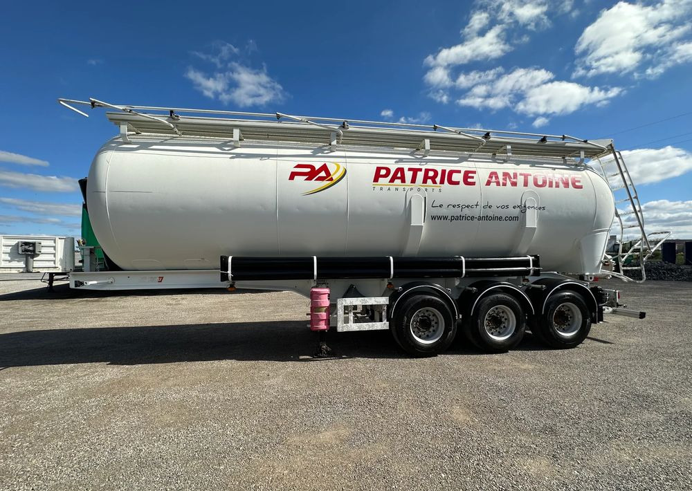 General Trailer 46 m3 KIPPER - Tartályos félpótkocsi: 4 kép. General Trailer 46 m3 KIPPER - Tartályos félpótkocsi: 4 kép.