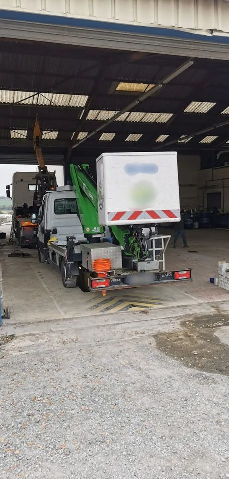 Iveco DAILY WINDA ELEKTRYK / HYBRYDA - Emelőkosaras teherautó: 2 kép. Iveco DAILY WINDA ELEKTRYK / HYBRYDA - Emelőkosaras teherautó: 2 kép.