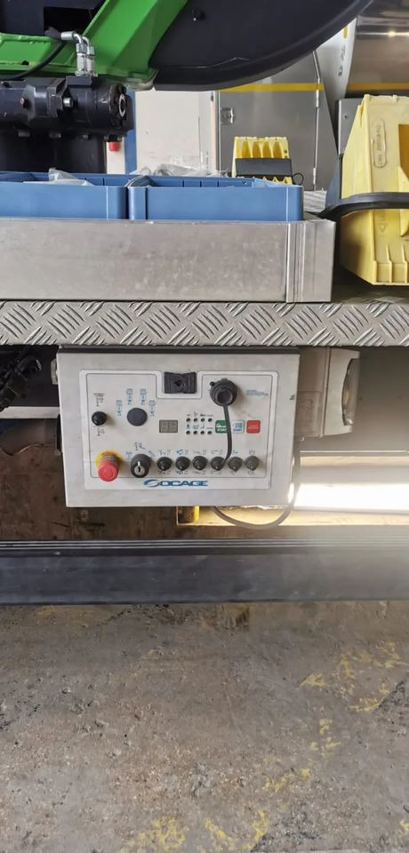 Iveco DAILY WINDA ELEKTRYK / HYBRYDA - Emelőkosaras teherautó: 5 kép. Iveco DAILY WINDA ELEKTRYK / HYBRYDA - Emelőkosaras teherautó: 5 kép.