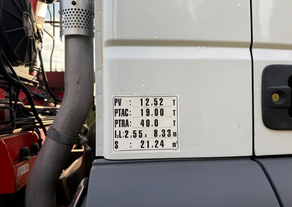 Billenőplatós teherautó Iveco STRALIS 330 / 4x2 / FASSI F135 / WYWROTKA: 12 kép.