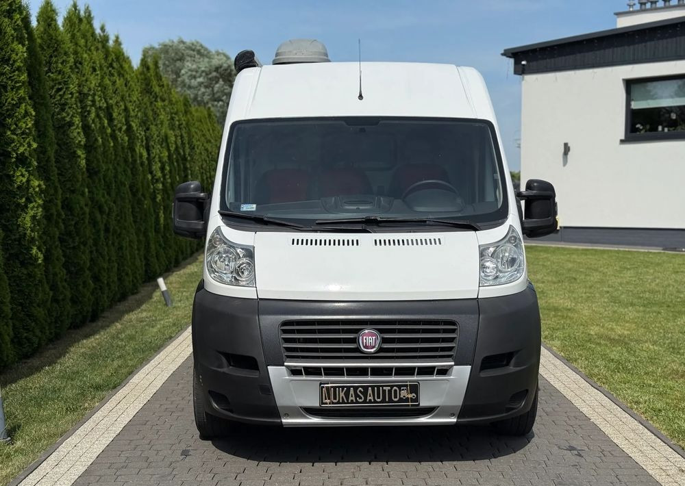 Fiat DUCATO 130 KM BOGATO WYPOSAŻONY - Lakóautó: 2 kép. Fiat DUCATO 130 KM BOGATO WYPOSAŻONY - Lakóautó: 2 kép.