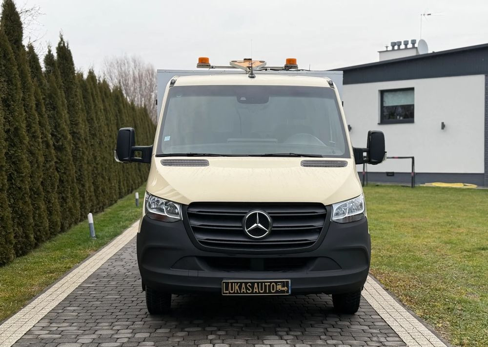 Mercedes-Benz SPRINTER WYWROTKA - Billenőplatós kisteherautó: 2 kép. Mercedes-Benz SPRINTER WYWROTKA - Billenőplatós kisteherautó: 2 kép.
