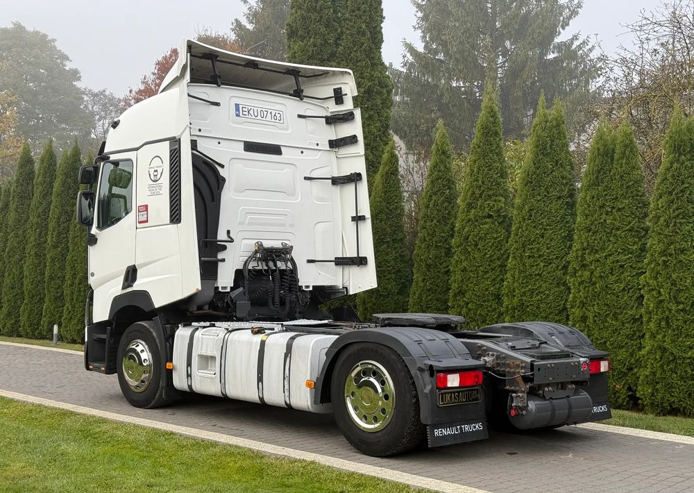 Renault T 460 AUTOMAT - Nyergesvontató: 5 kép. Renault T 460 AUTOMAT - Nyergesvontató: 5 kép.