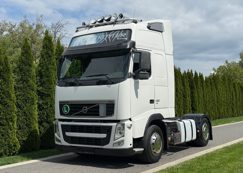 Volvo FH 460 EEV XL - Nyergesvontató: 1 kép. Volvo FH 460 EEV XL - Nyergesvontató: 1 kép.