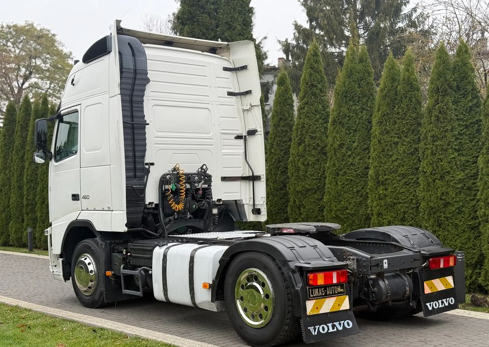Volvo FH 460 XXL AUTOMAT EURO 5 - Nyergesvontató: 5 kép. Volvo FH 460 XXL AUTOMAT EURO 5 - Nyergesvontató: 5 kép.
