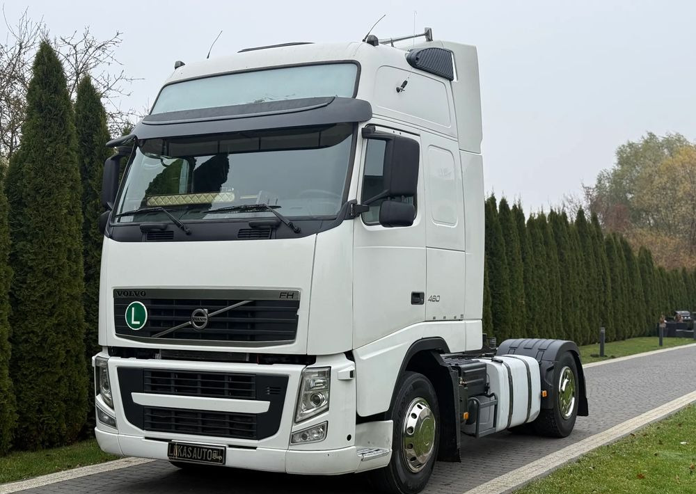 Volvo FH 460 XXL AUTOMAT EURO 5 - Nyergesvontató: 1 kép. Volvo FH 460 XXL AUTOMAT EURO 5 - Nyergesvontató: 1 kép.