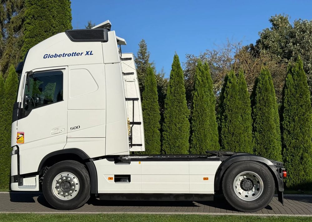 Volvo FH 500 XL RETARDER PARK COOL - Nyergesvontató: 5 kép. Volvo FH 500 XL RETARDER PARK COOL - Nyergesvontató: 5 kép.