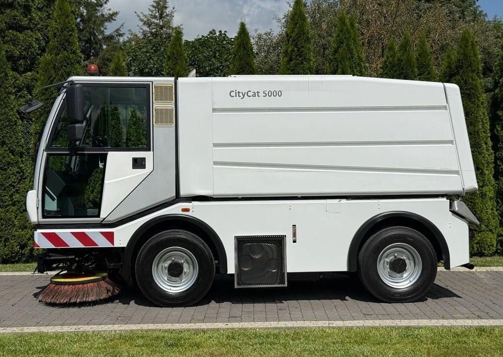 Schmidt BUCHER CITYCAT 5000 - Szemetesautó: 4 kép. Schmidt BUCHER CITYCAT 5000 - Szemetesautó: 4 kép.